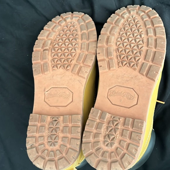 Faded Glory Boots - Picture 3 of 10